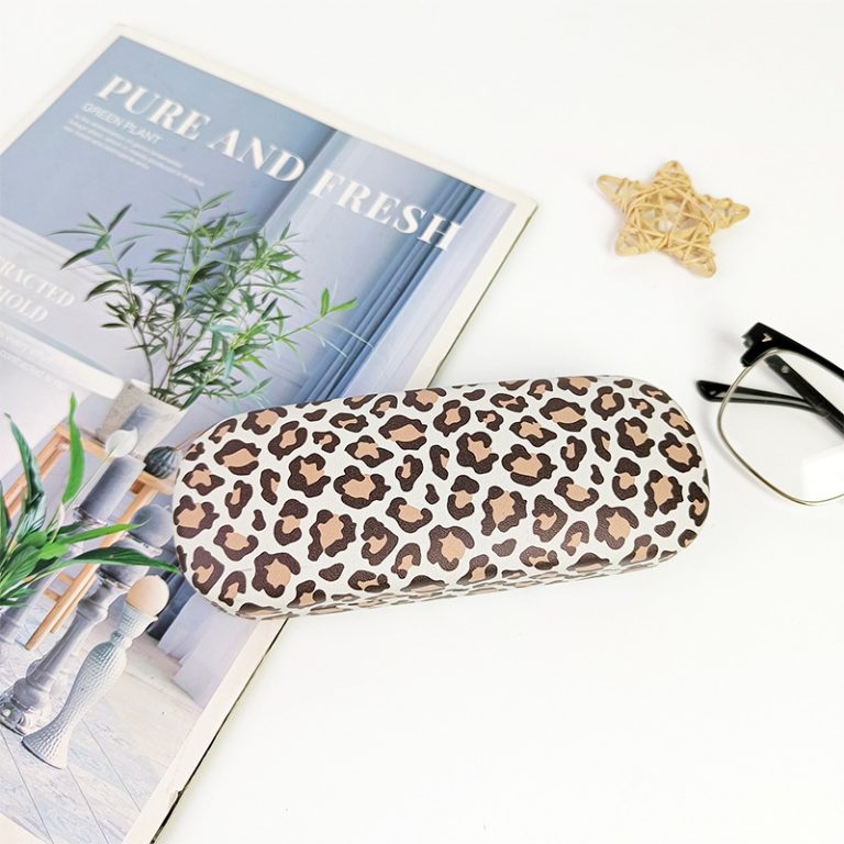 Leopard Print Eyeglasses Case Portable Eyeglasses Case for Students
